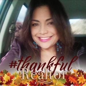 Meet your Posher, Gisela